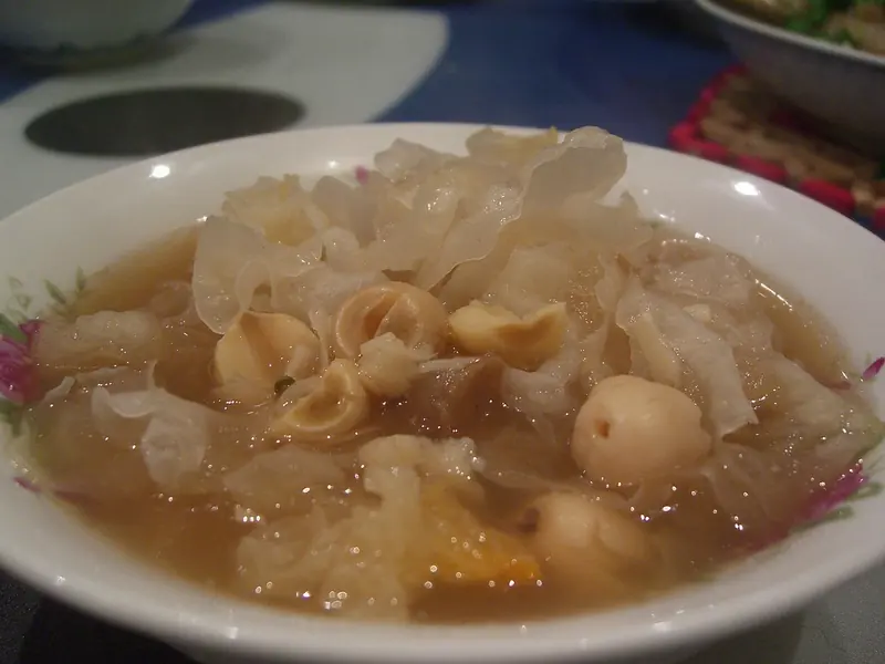 Lotus seeds, lily bulb and white fungus in a clear soup